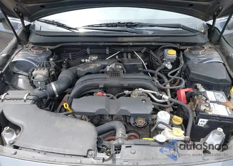 2016 Subaru Outback 2.5I Premium z USA, uszkodzony, nr VIN 4S4BSAFCXG3311613